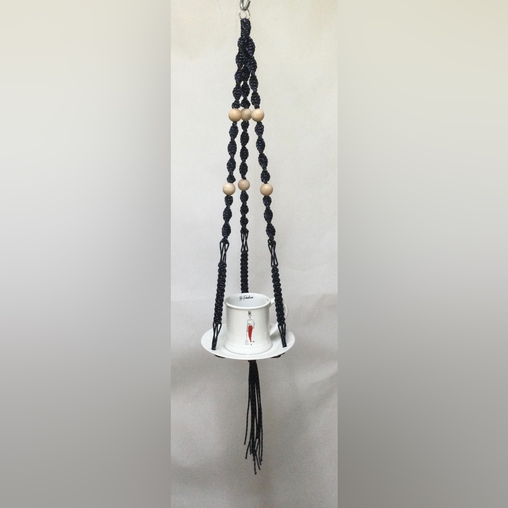 Handmade Macramé hanger with paracord